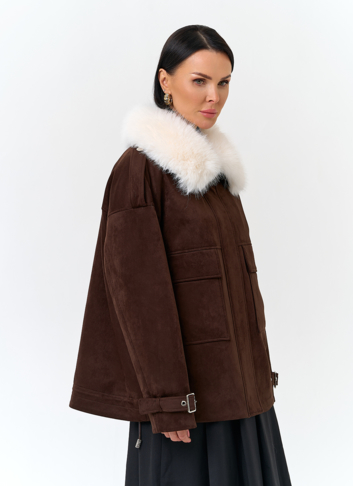 Женская куртка из эко замши с отделкой из эко меха