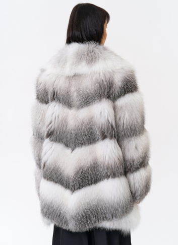 Шуба из белой лисы