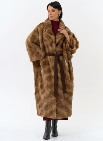 Шуба из меха норки с английским воротником фото
