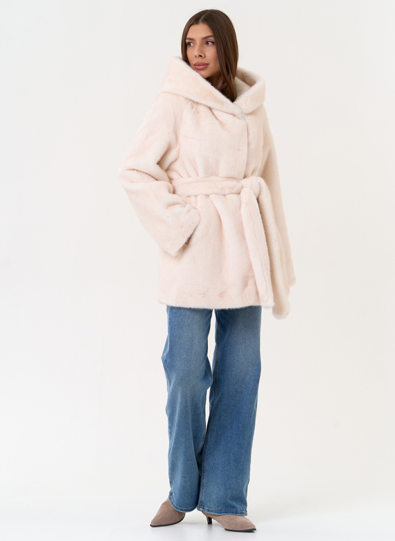 Женская шуба из эко меха с капюшоном