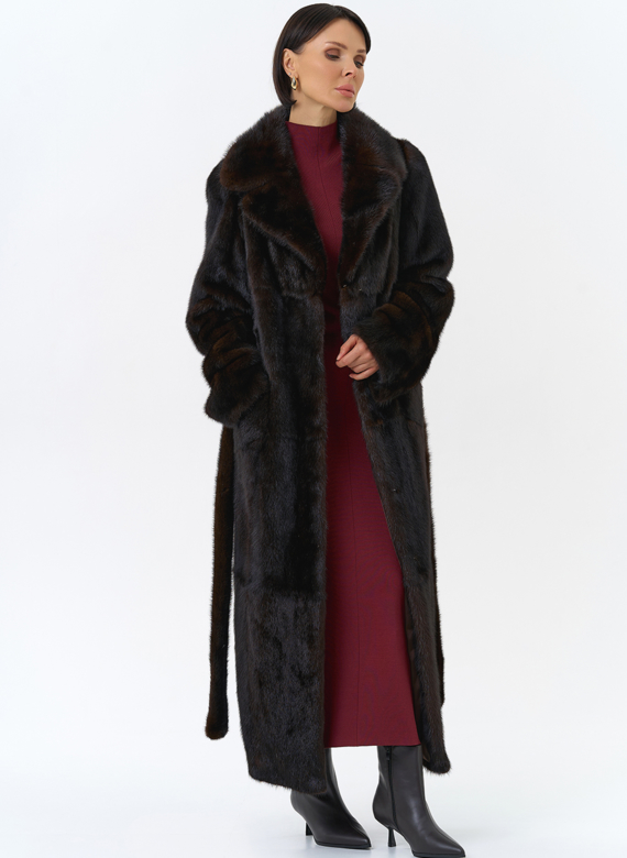 Длинная шуба из меха норки с английским воротником