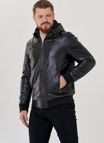 Мужская кожаная куртка с капюшоном 