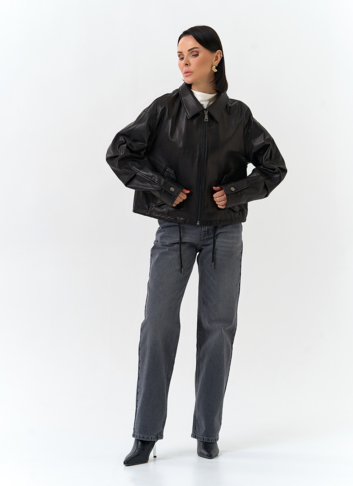 Женская куртка из натуральной кожи