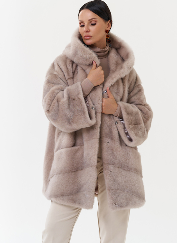 Шуба из норки с капюшоном