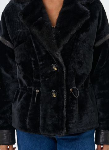 Женская короткая дубленка с английским воротником из меха норки