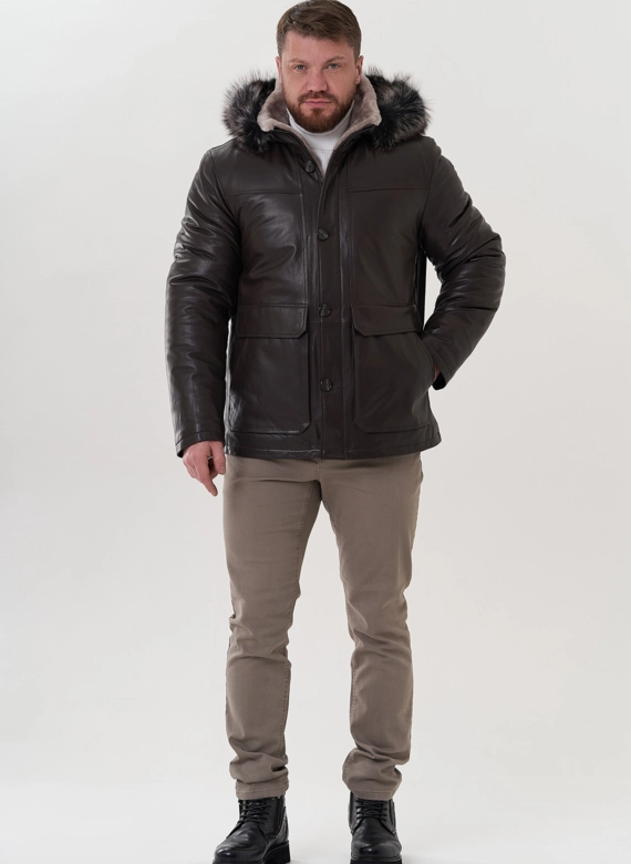 Пуховик из натуральной кожи с капюшоном