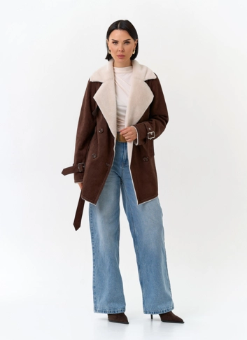 Женская дубленка из эко замши с английским воротником