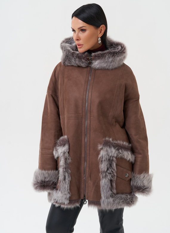 Натуральная дубленка с капюшоном
