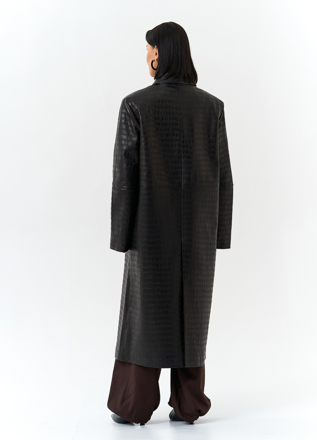 Женский плащ из натуральной кожи  модель № 32870 универмаг малина