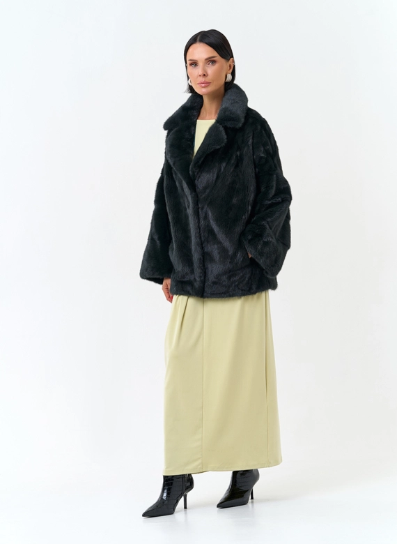 Женская шуба из меха норки с английским воротником фото