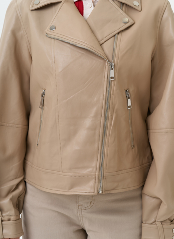 Куртка косуха из эко кожи бежевого цвета