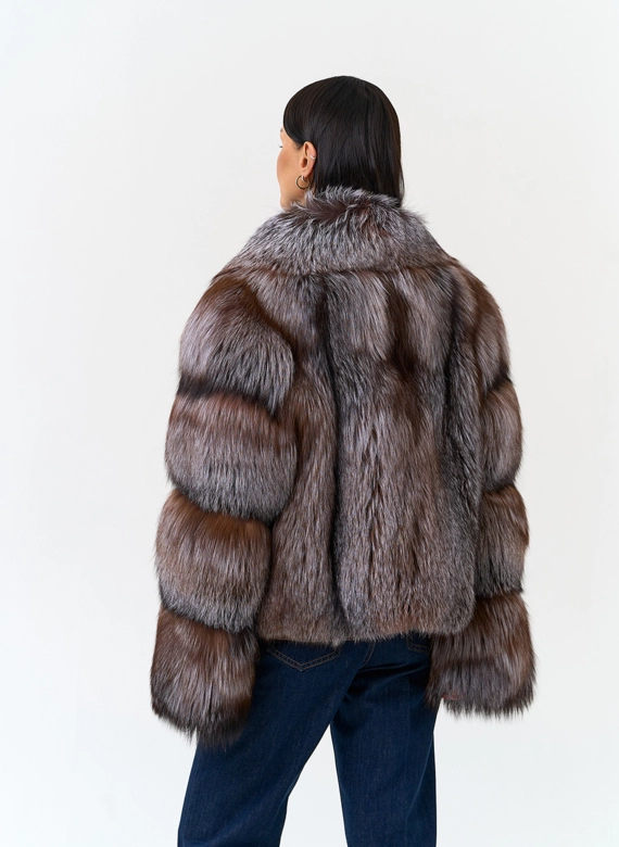 Женская шуба из лисы фото